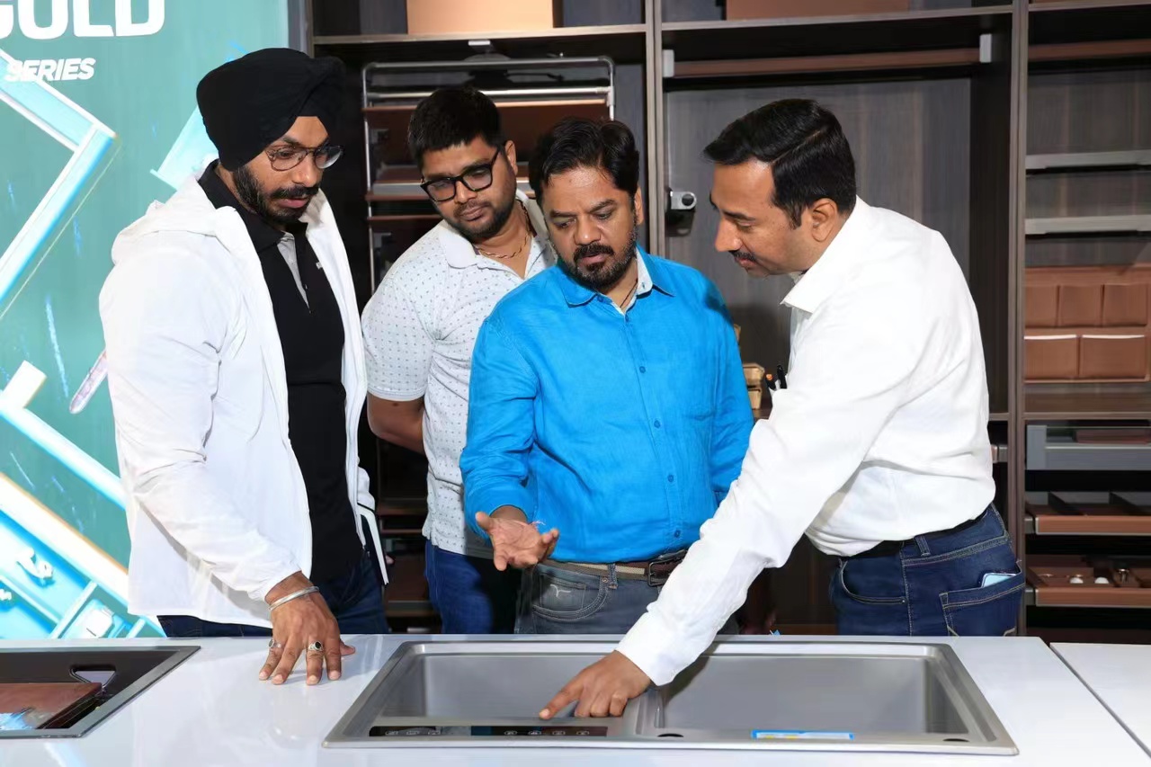 微信图片_20230304214133.jpg 微信图片_20230304214133.jpg